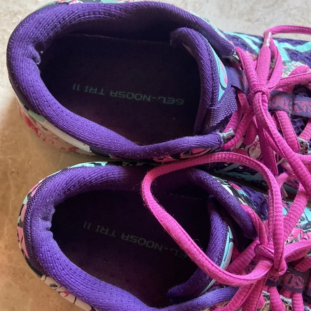 Asics women shoes - Picture 2 of 6